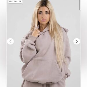 Comfrt Hoodie in shade “bark” (pinkish hue)